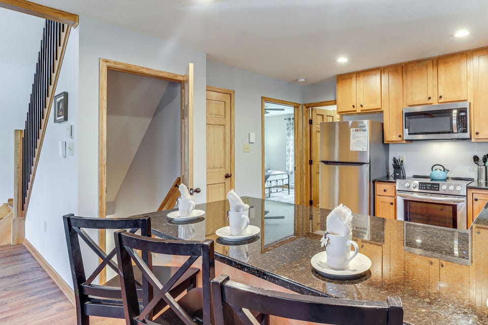 House (4 Bedrooms) | Interior