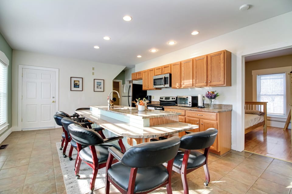 Apartment (3 Bedrooms) | Front of property