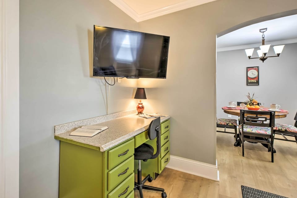 Apartment (0 Bedroom) | Interior