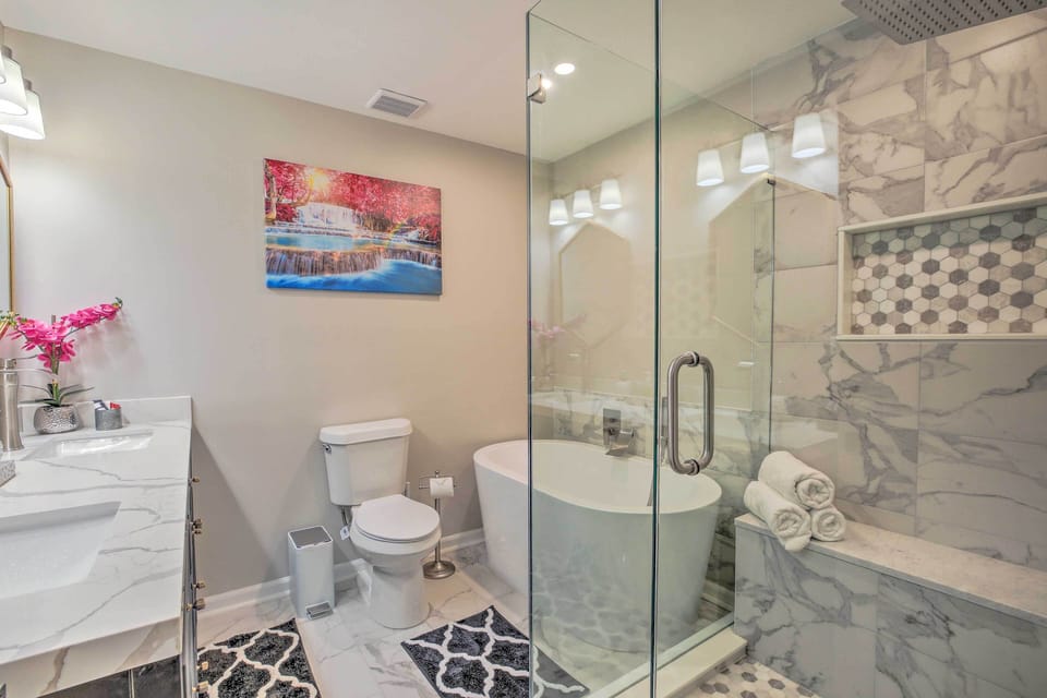 Ideal ATL Stay < 3 Mi to Mercedes-benz Stadium! Cottage in Atlanta