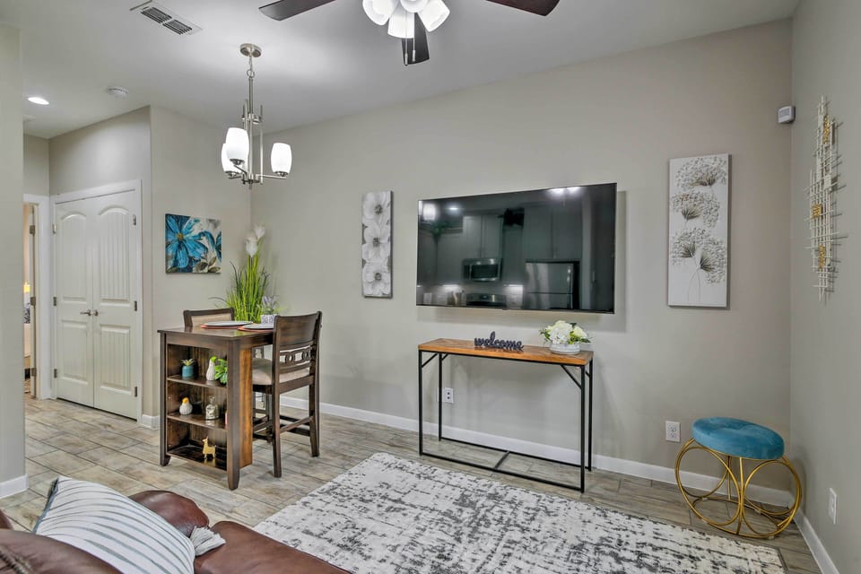Apartment (1 Bedroom) | Interior