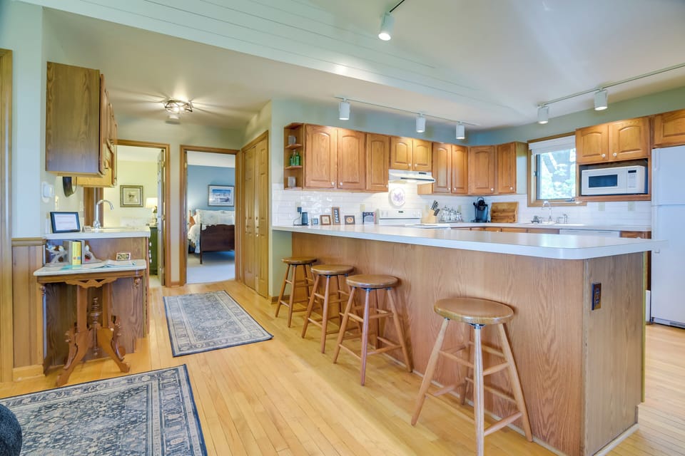 Cottage (2 Bedrooms) | Interior