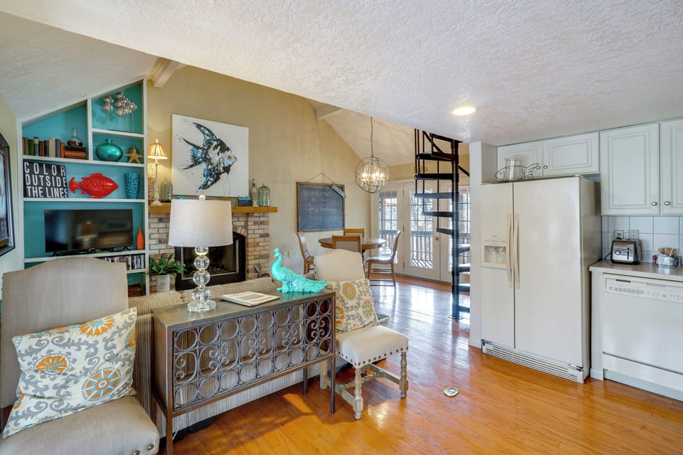 House (2 Bedrooms) | Interior