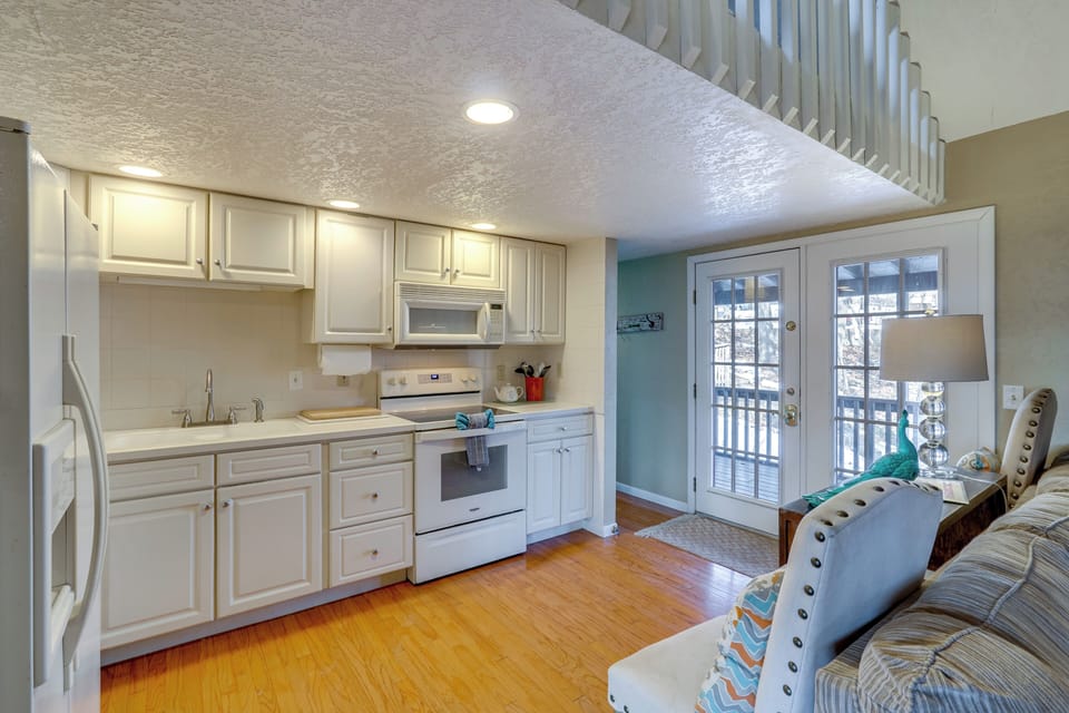 House (2 Bedrooms) | Interior