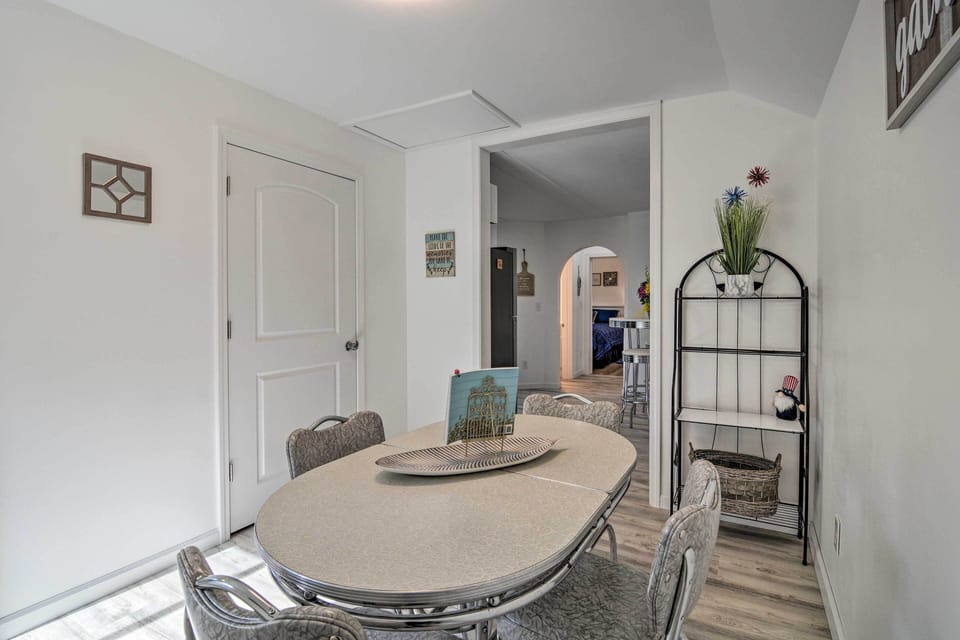 Cottage (2 Bedrooms) | Interior