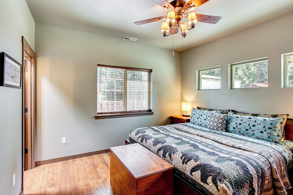 House (2 Bedrooms) | Interior