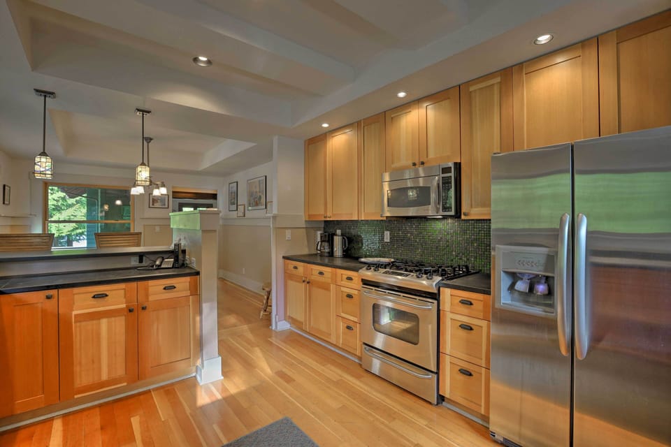 House (4 Bedrooms) | Interior