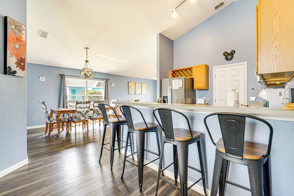 House (4 Bedrooms) | Interior