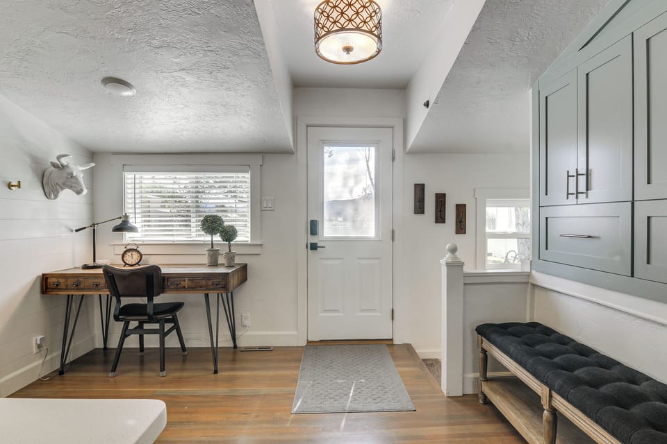 Cottage (2 Bedrooms) | Interior