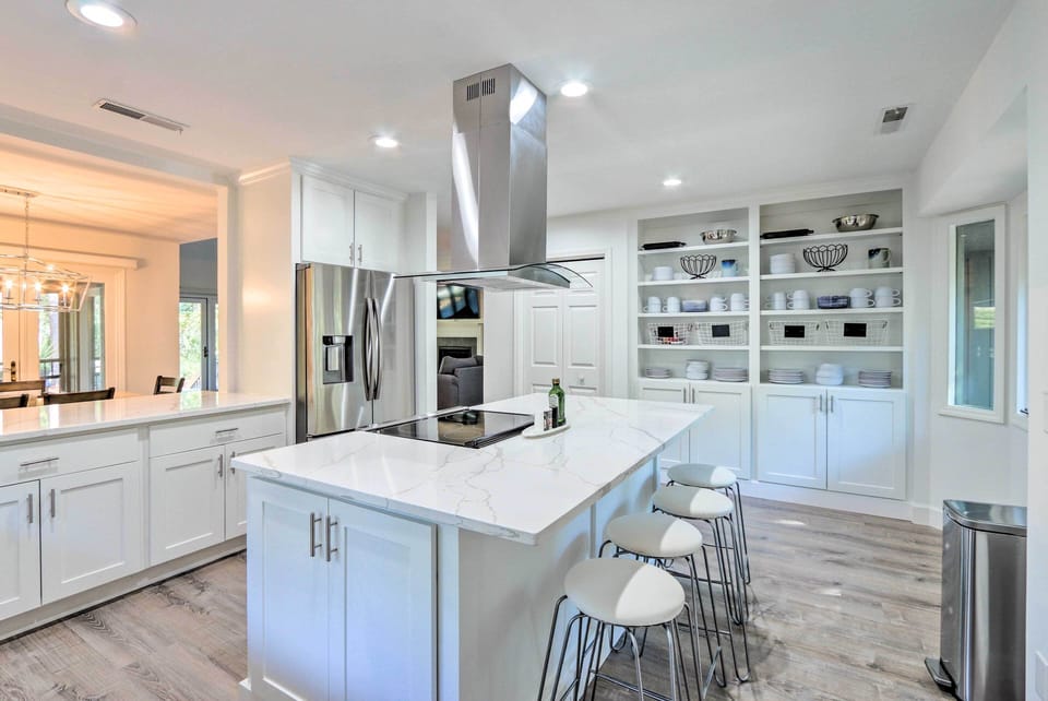 House (5 Bedrooms) | Interior