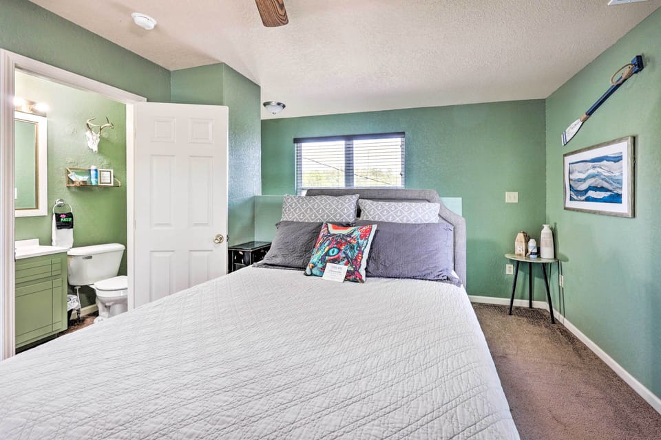 House (2 Bedrooms) | Interior