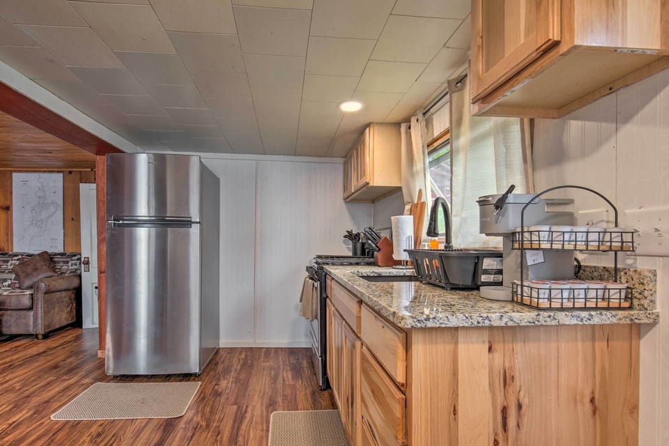 House (2 Bedrooms) | Interior