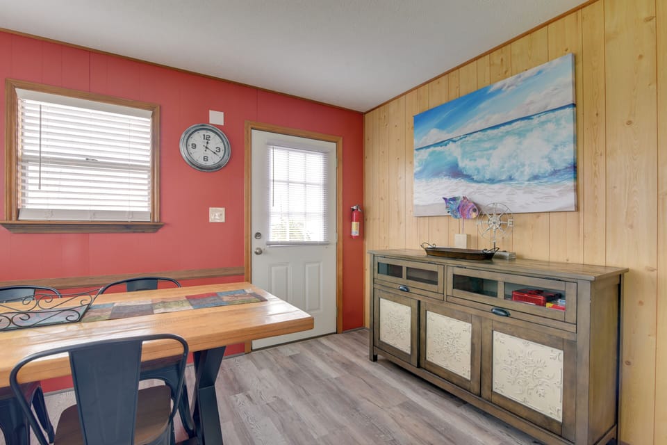 Cottage (2 Bedrooms) | Interior