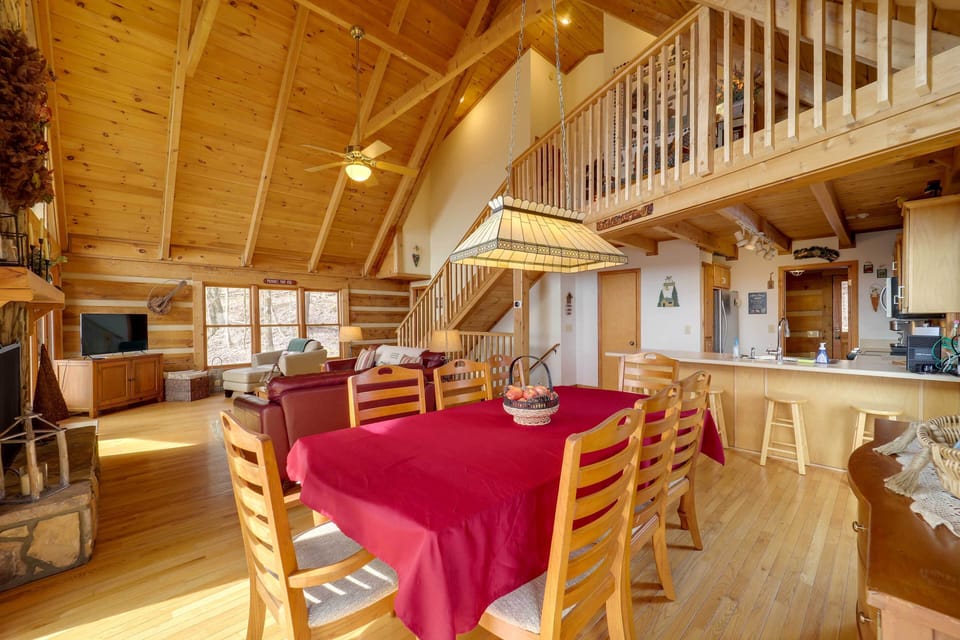 House (4 Bedrooms) | Interior