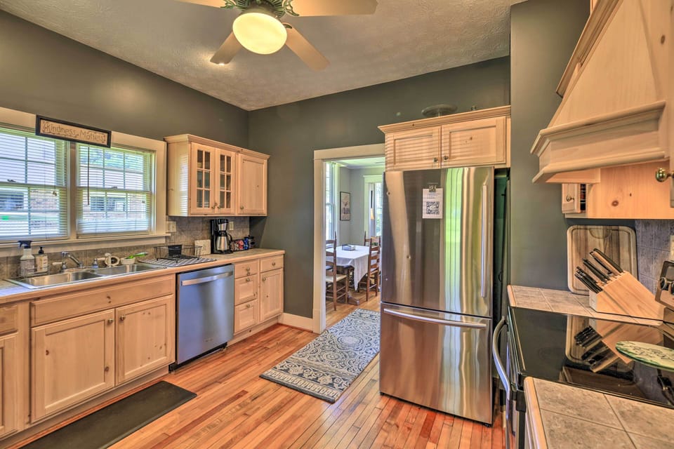 Cottage (2 Bedrooms) | Interior
