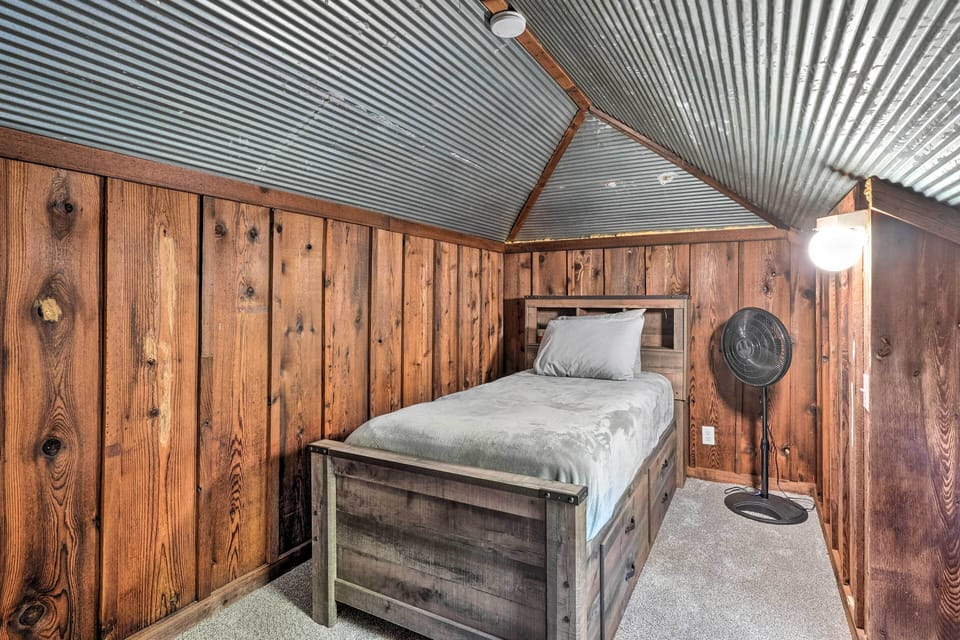 House (2 Bedrooms) | Interior