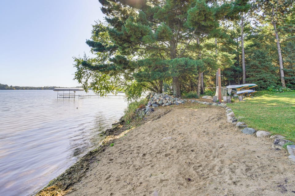 Waterfront Gull Lake w/ Dock: Family Friendly! Cottage in East Gull Lake