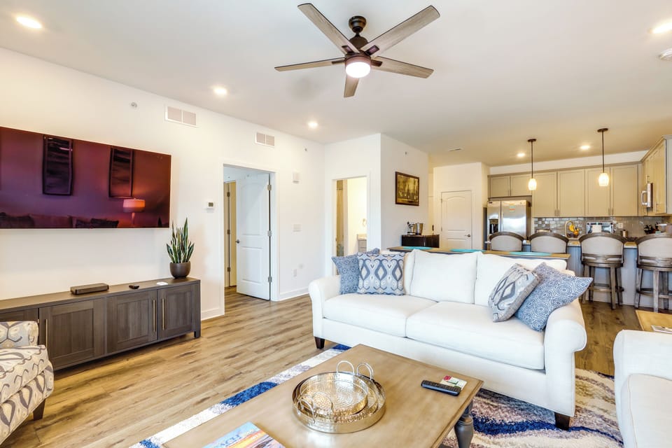 Apartment (2 Bedrooms) | Front of property