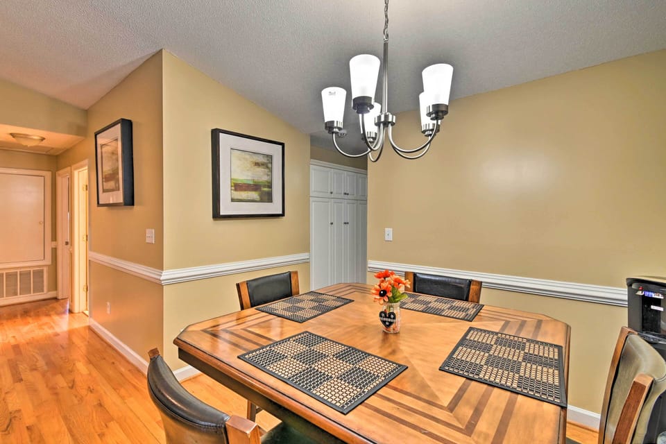House (2 Bedrooms) | Interior