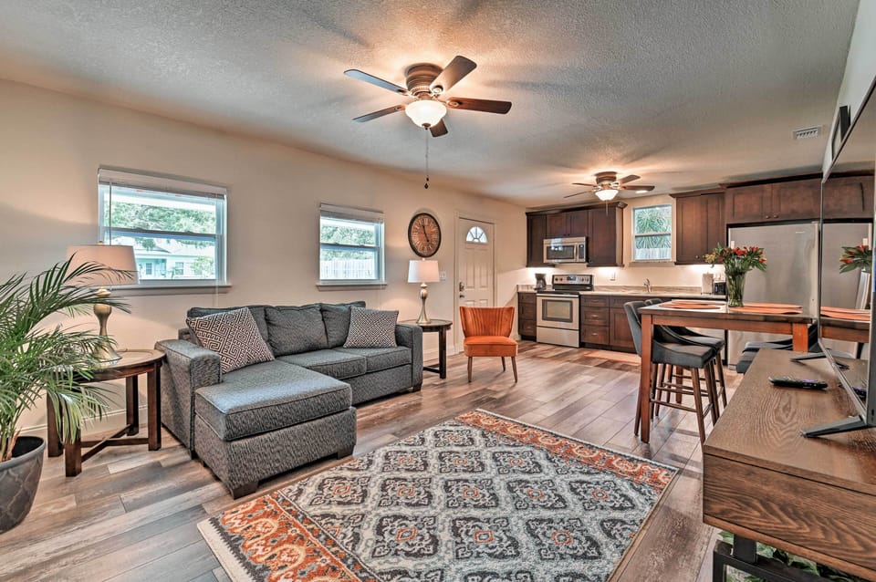 House (1 Bedroom) | Front of property