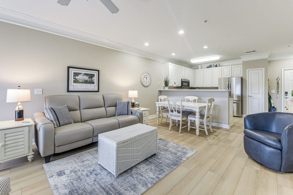 Apartment (2 Bedrooms) | Front of property