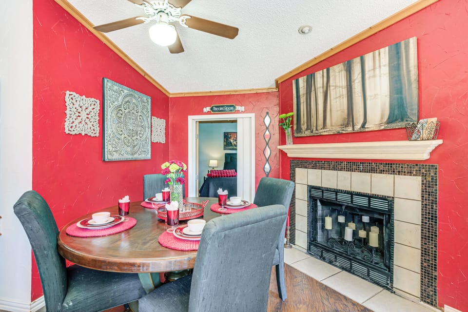 House (2 Bedrooms) | Interior