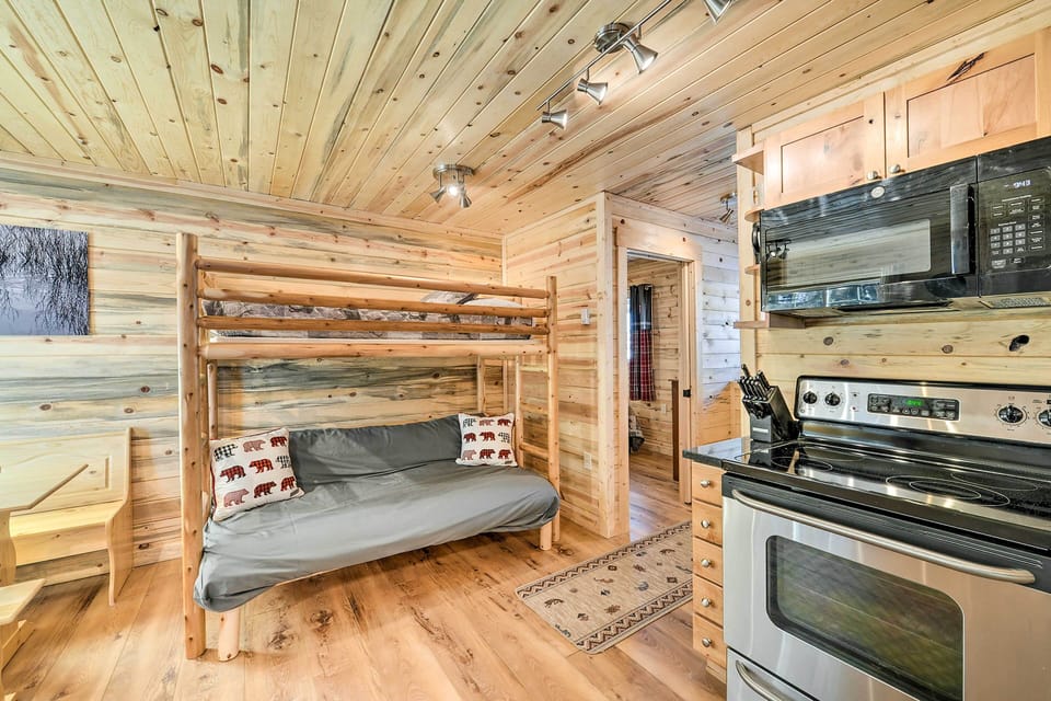 House (1 Bedroom) | Interior