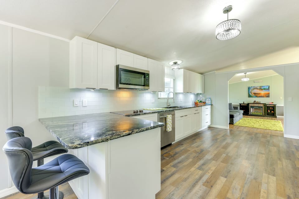 House (2 Bedrooms) | Interior