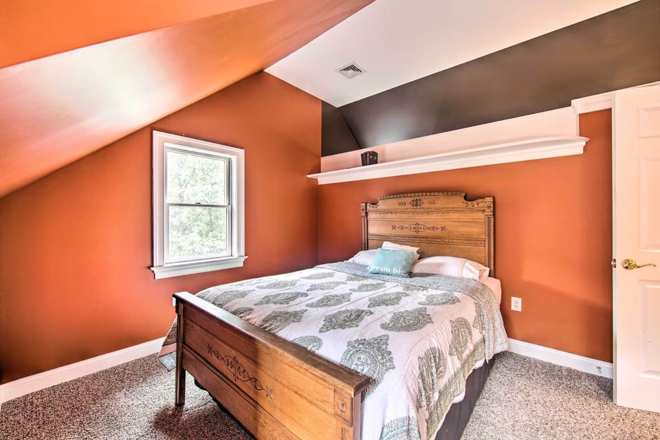 House (Multiple Bedrooms) | Interior