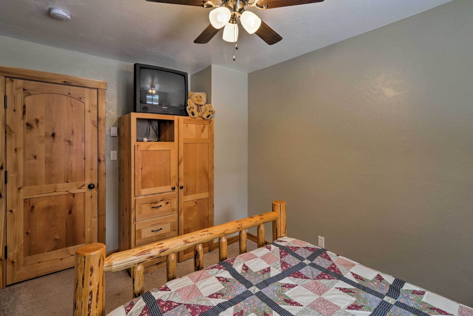 House (2 Bedrooms) | Interior