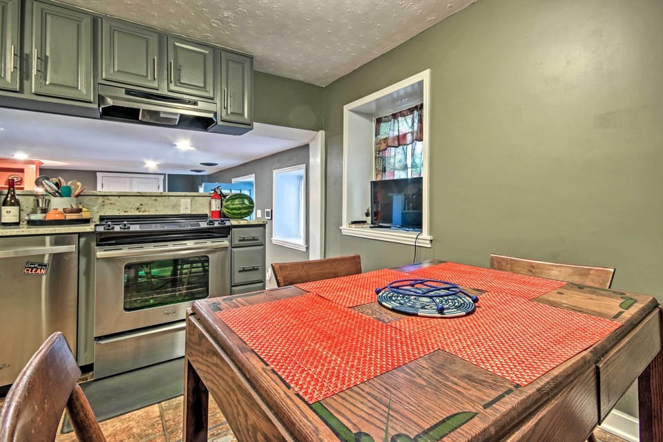 Cottage (2 Bedrooms) | Interior