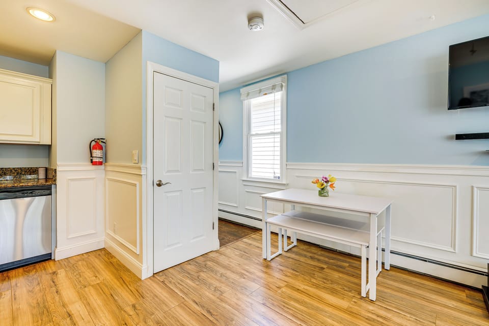 House (1 Bedroom) | Interior