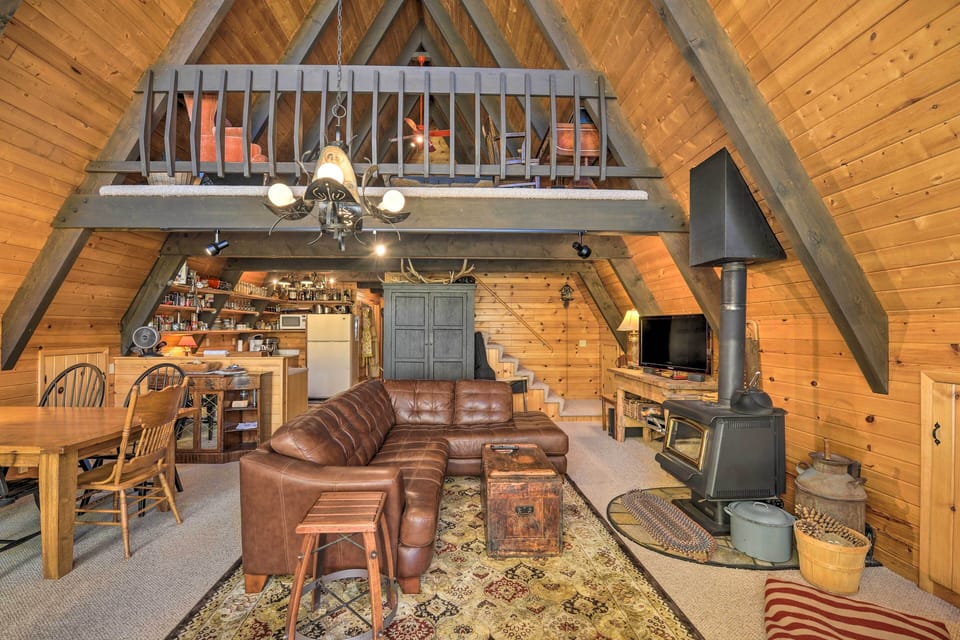 House (2 Bedrooms) | Interior