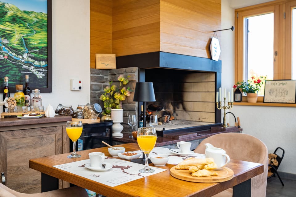 Daily buffet breakfast (EUR 20 per person)