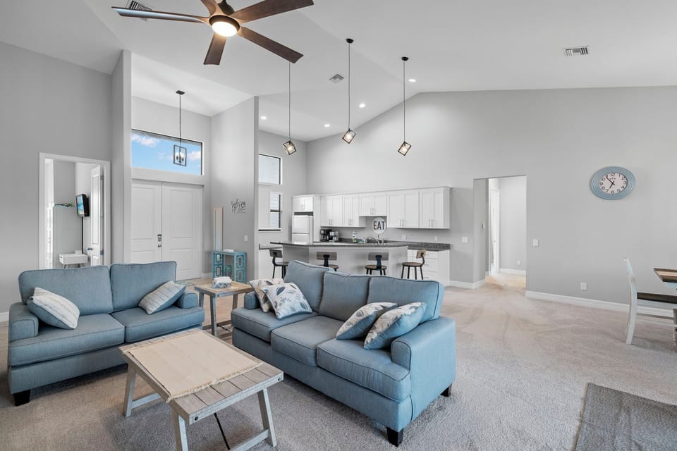 House (4 Bedrooms) | Property amenity