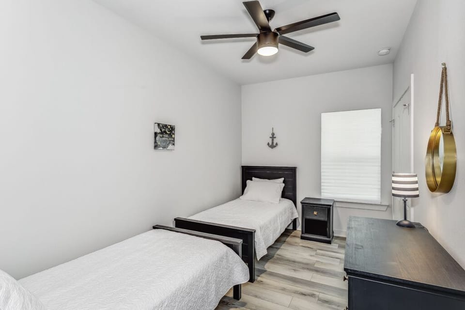 110 S G St - Guest Bedroom 2