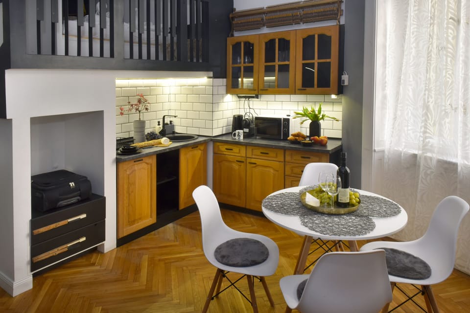 Private kitchenette