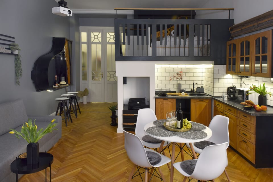 Private kitchenette