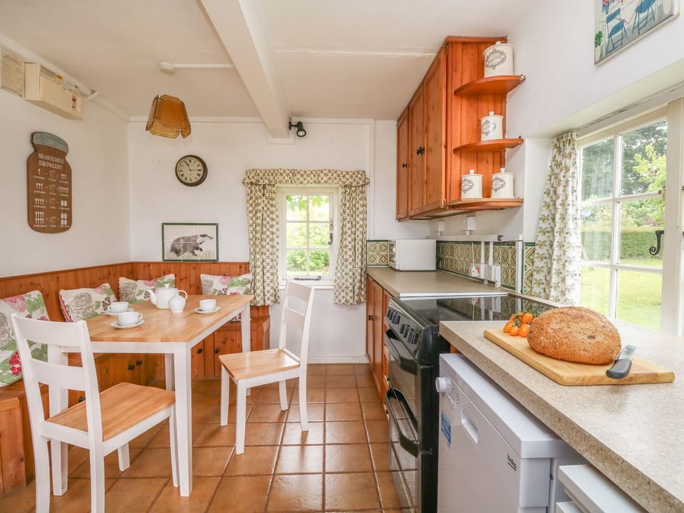 Fridge, dishwasher, electric kettle, toaster