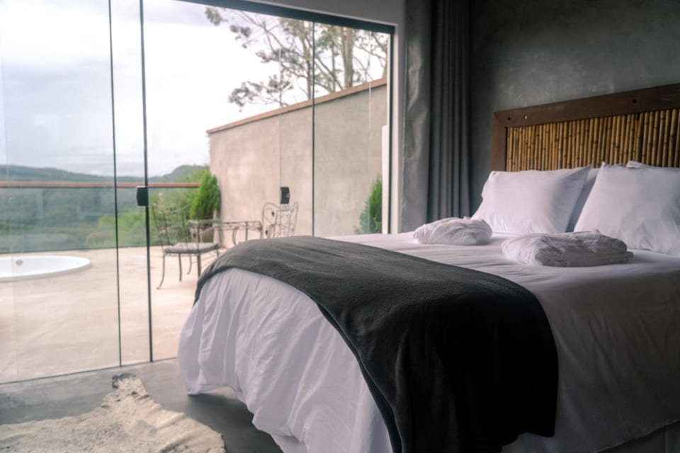 Deluxe Studio Suite | Free WiFi