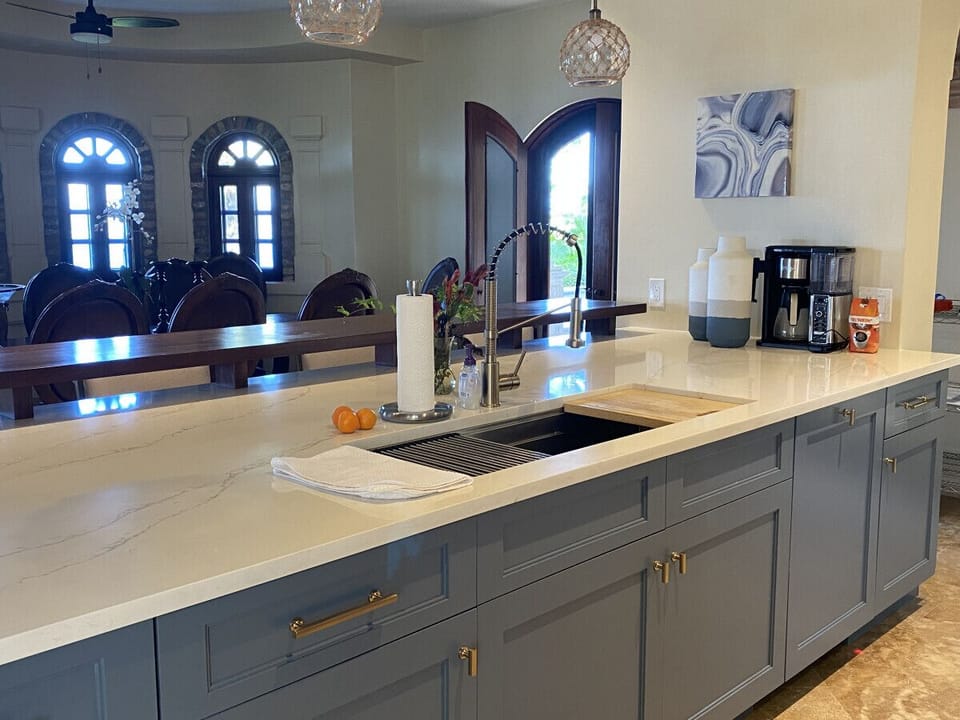 Kitchen island
