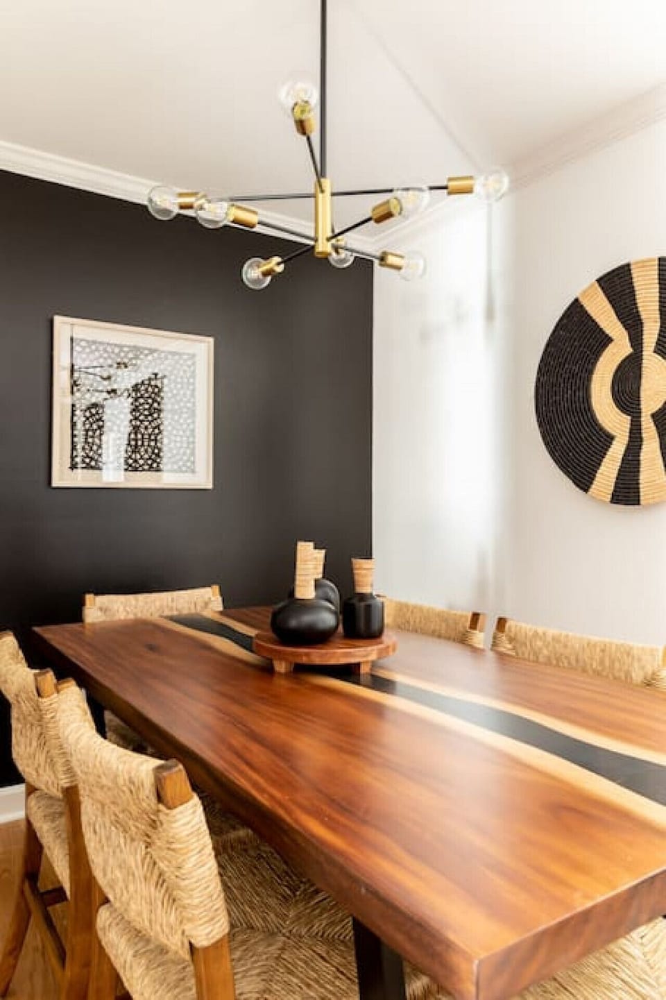 Dining table with seating for 6.