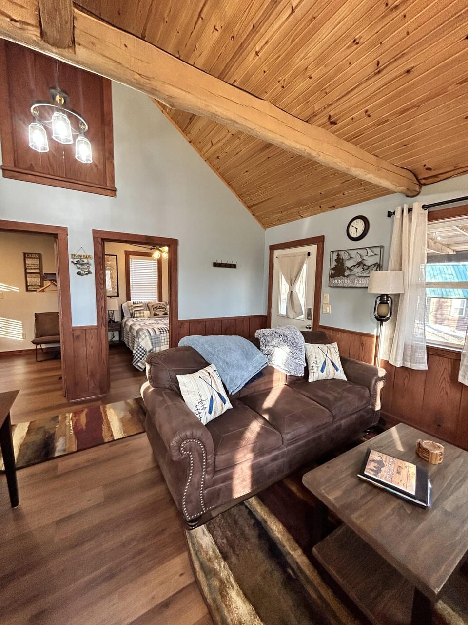 Living Room with Queen pull out sleeper sofa