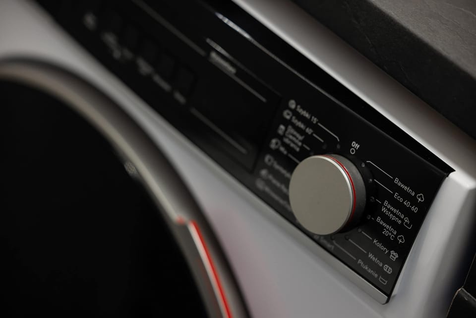 A close-up of the washing machine control panel, highlighting its modern and easy-to-use features.
