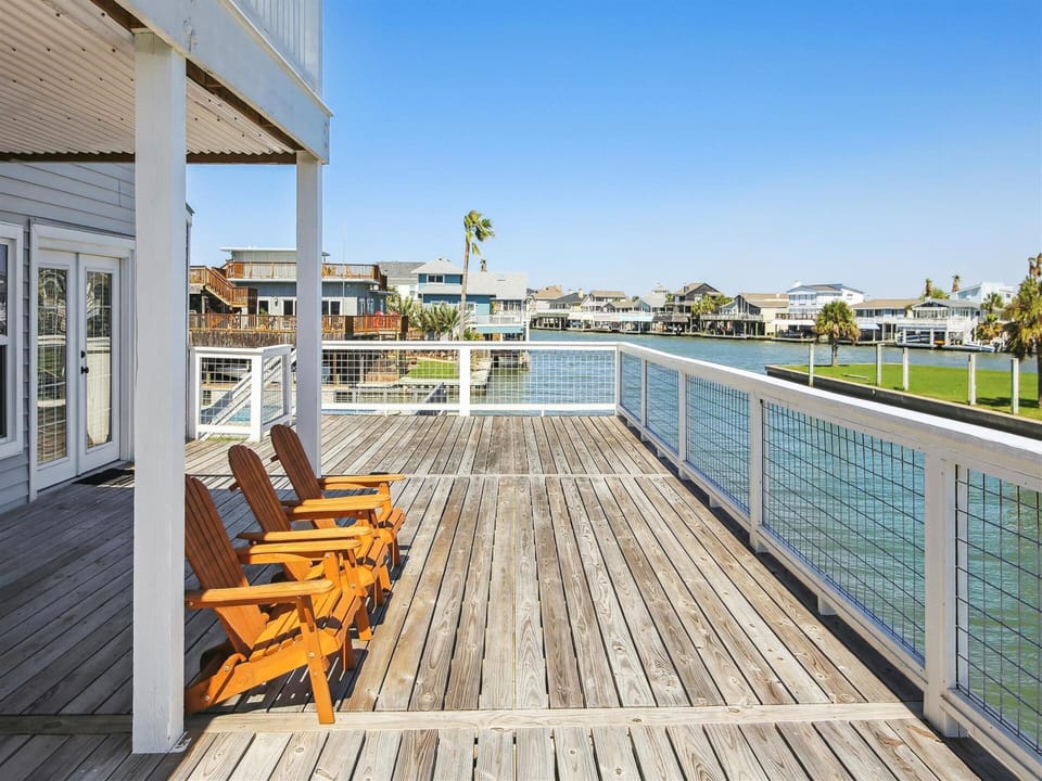 House (3 Bedrooms) | Front of property