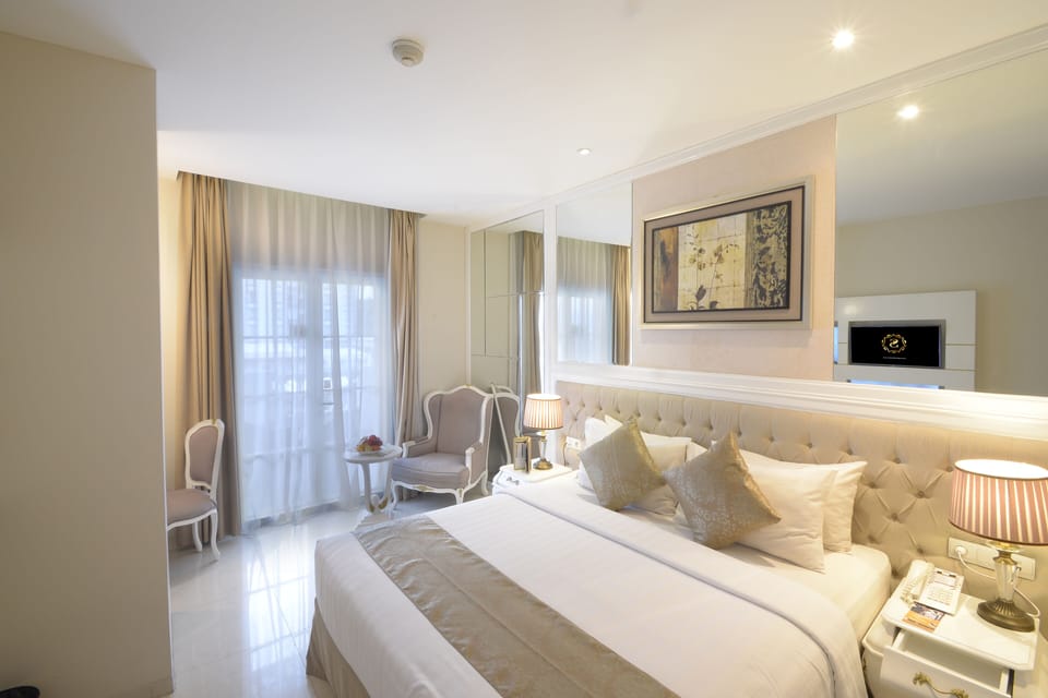 Deluxe Room | Premium bedding, desk, iron/ironing board, free WiFi