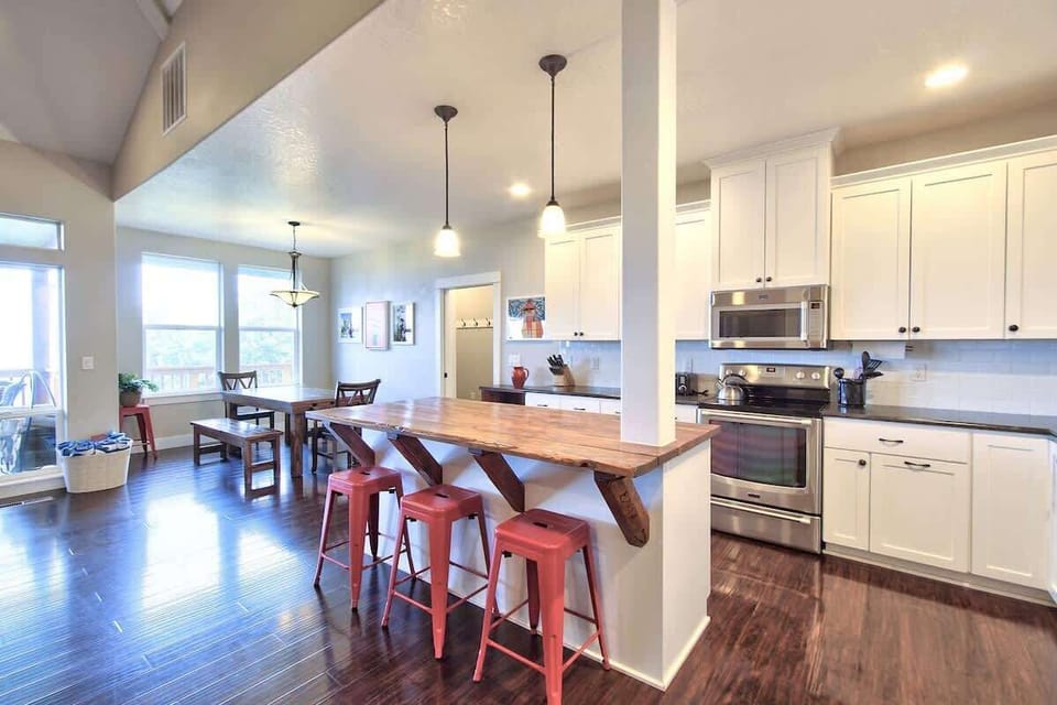Kitchen + Dining