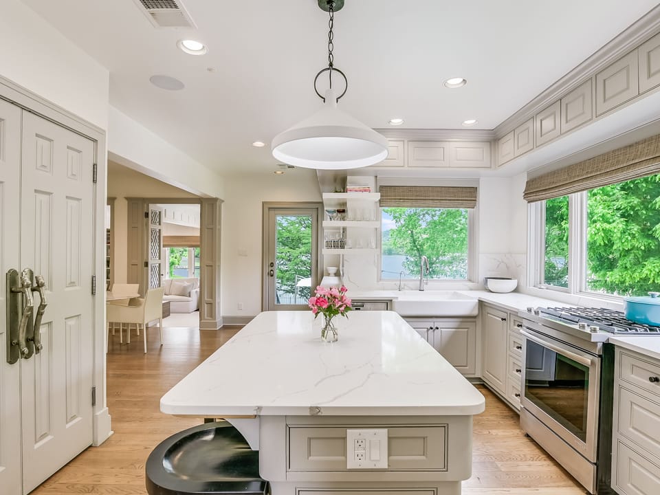 Kitchen Bar