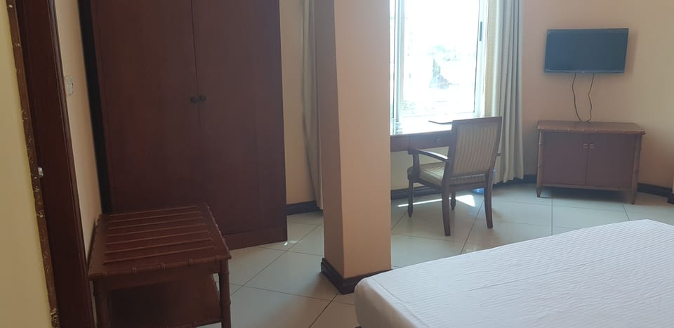 Deluxe Double Room | In-room safe, desk, laptop workspace, free WiFi