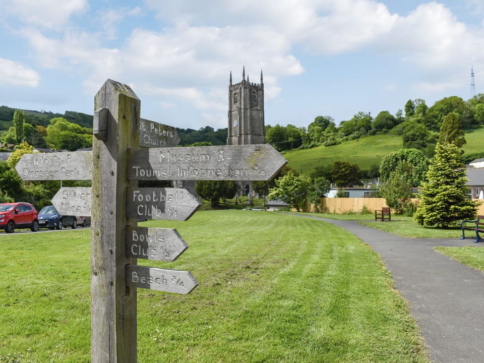 Surrounding area | High Tide, Combe Martin